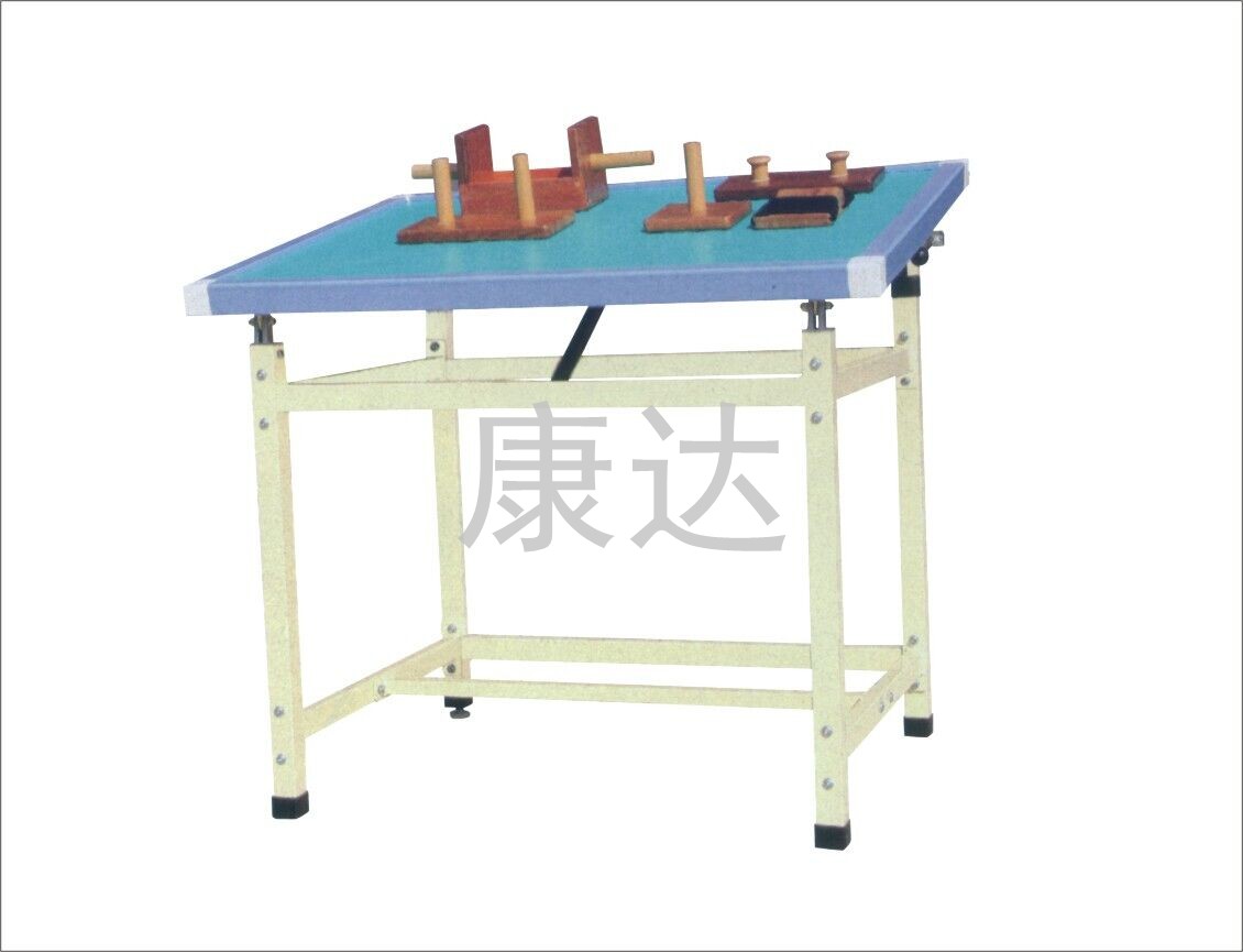 Adjustable sanding board and accessories